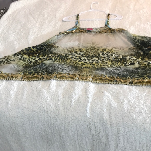 Top - Picture 5 of 6